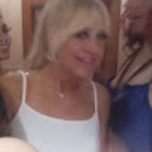 Meet your Posher, Sandi